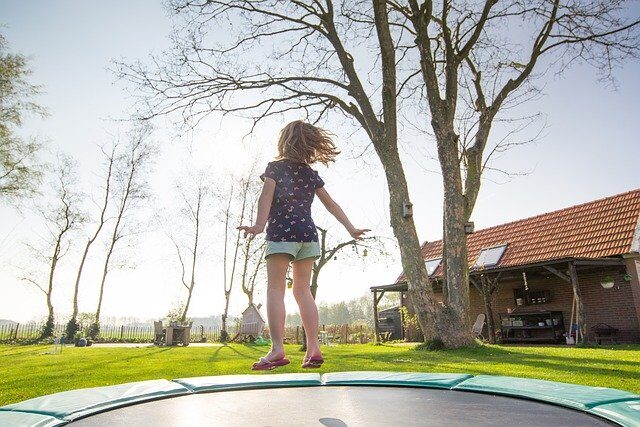 3 Things To Consider When Buying a Trampoline