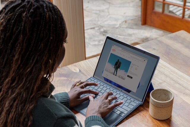 Essential Tips for Earning a Sustainable Income Through Blogging